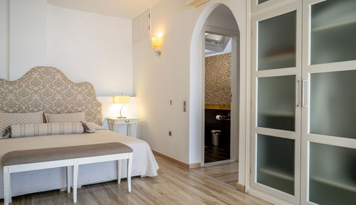 Suite ejecutiva, bañera de hidromasaje (Caldera View)