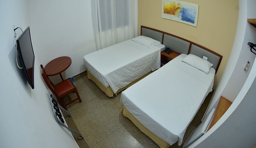 Habitación estándar con 2 camas individuales