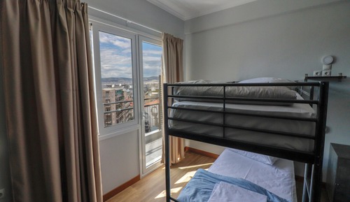 Habitación cuádruple clásica, balcón