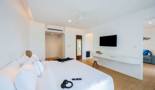Tanote Bay Suite (Suite with Sea View)