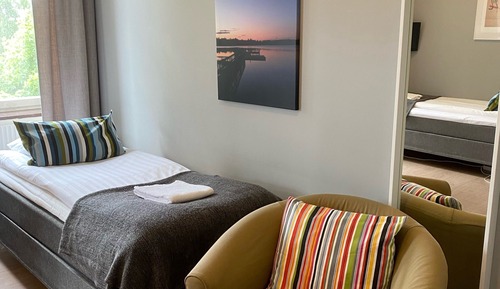 Habitación estándar con 2 camas individuales, baño privado