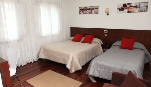 Habitación con 1 cama doble o 2 individuales