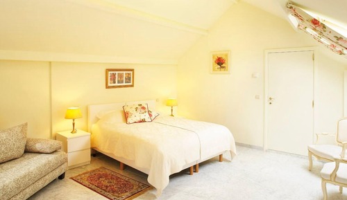 Habitación cuádruple, en edificio anexo