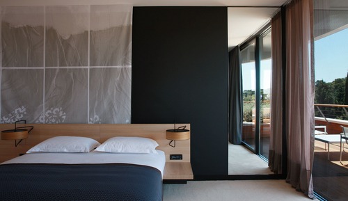 Suite Gallery