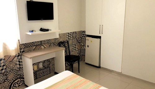 Habitación económica con 2 camas individuales