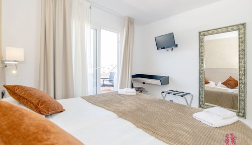 Habitación estándar doble, balcón