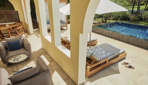 Villa with private pool