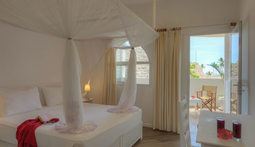 Habitación superior, en la zona del jardín