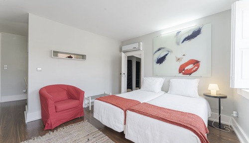 Habitación con 2 camas individuales
