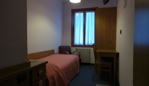 Habitación individual económica