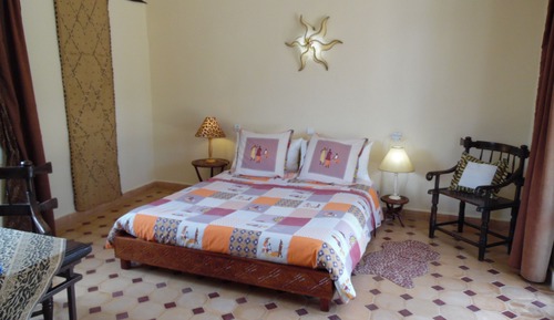 Chambre Double, terrasse (Lambarene)