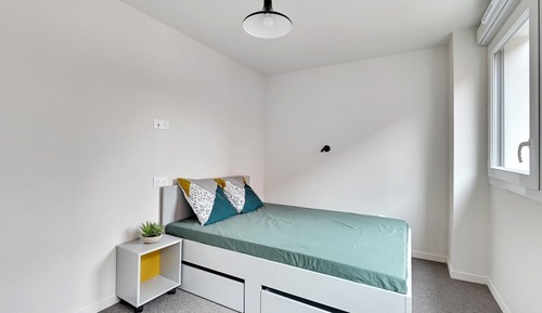 Suite Business, 1 cama de matrimonio con sofá cama