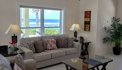 Villa de lujo, 3 habitaciones, acceso a la piscina, frente a la playa