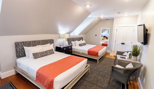 Room 12