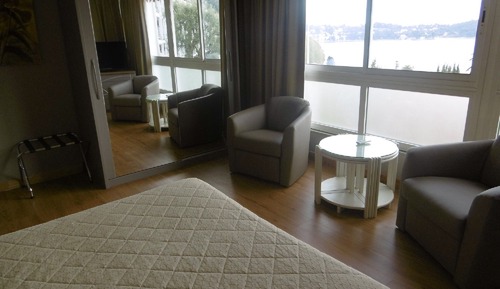Habitación junior, bañera de hidromasaje, vistas al jardín