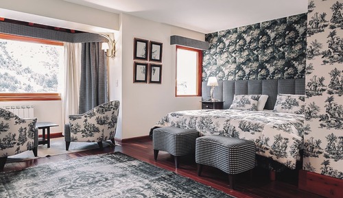 Suite junior, vistas a la colina