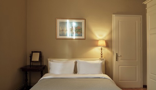 Superior Double Room (Cozy Alley Building)