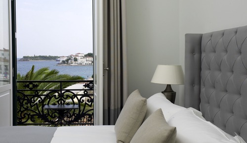 Habitación Deluxe, vistas parciales al mar