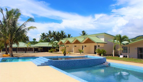 Villa, frente a la playa
