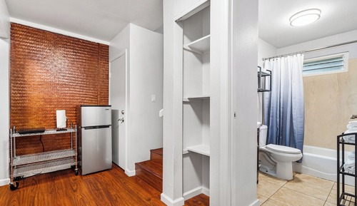Suite estudio clásica, cocina básica