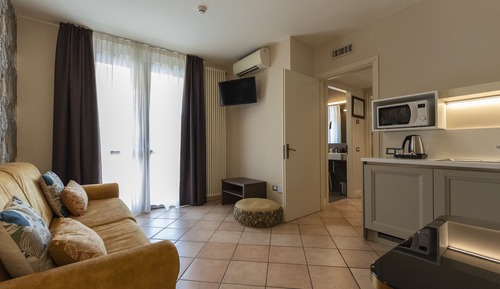 Suite clásica, 1 cama de matrimonio grande con sofá cama