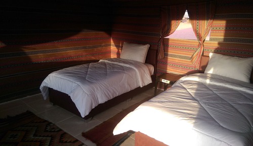 Tienda Confort, 2 camas individuales