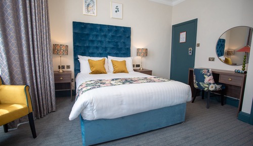 Suite familiar, varias camas, no fumadores