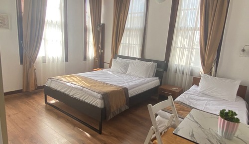 Second Floor Triple or Twin Room