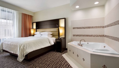 Suite, 1 cama de matrimonio grande, bañera de hidromasaje