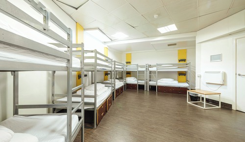Private 14-Person Ensuite Suite