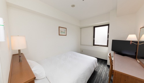 Habitación económica doble, fumadores (140cm Bed)