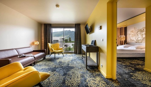 Suite, 1 cama de matrimonio grande, no fumadores (Living Room;with Sofabed)