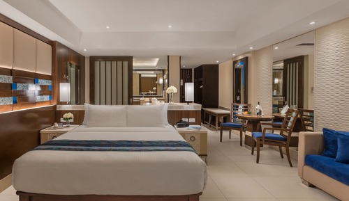 Habitación Grand, acceso a la piscina ( Breakfast For 2 Only)