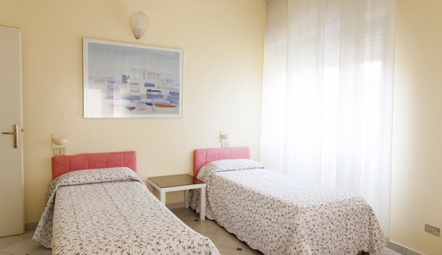Habitación con 1 cama doble o 2 individuales