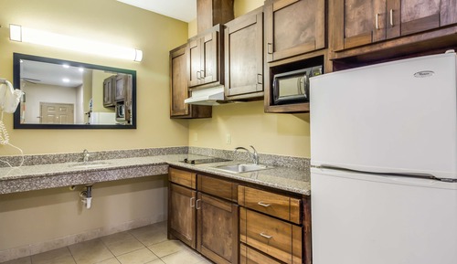 Habitación, 2 camas de matrimonio, fumadores, cocina básica