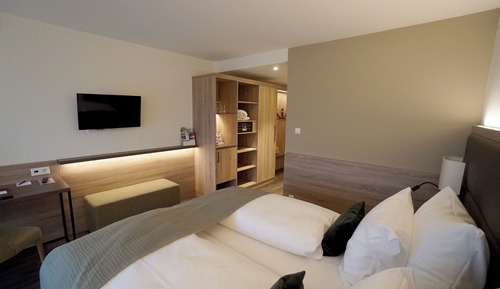 Habitación doble superior, balcón (17qm)