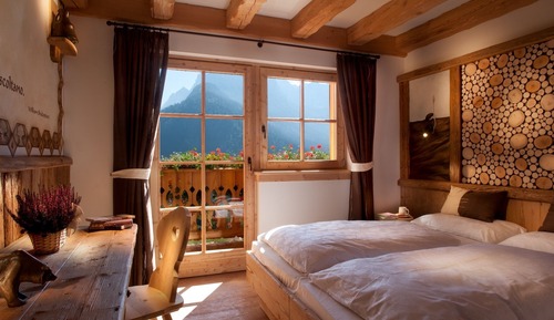 Double Room, Mountain View