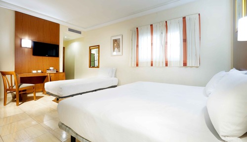 Habitación triple (2 adults, 1 child)