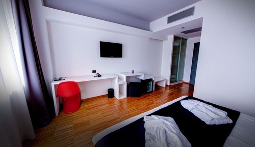 Habitación estándar con 1 cama doble o 2 individuales