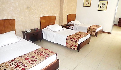 Habitación cuádruple estándar