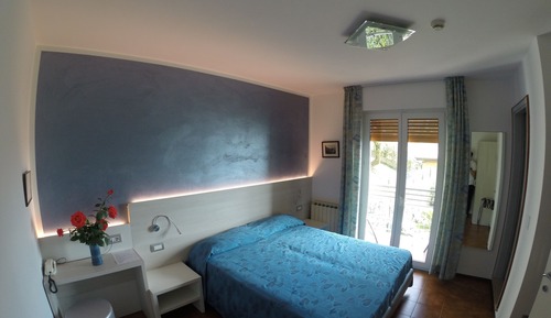 Habitación con 1 cama doble o 2 individuales