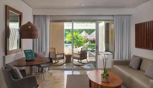 The Reserve Junior Suite Swim Up