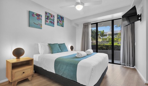 2 Bedroom Garden View, Tower II
