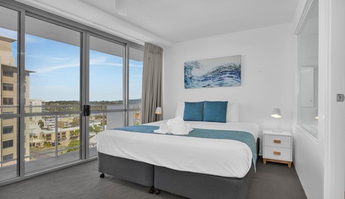 3 Bedroom Superior Ocean View, Tower I