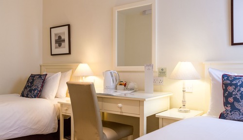 Habitación estándar con 2 camas individuales