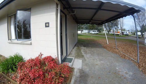 Estudio (Studio 10, 11)