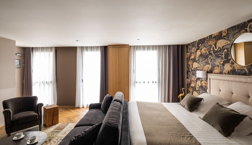 Suite familiar