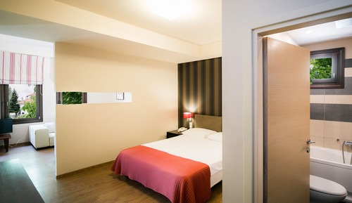 Apartamento familiar, 1 habitación, en edificio anexo