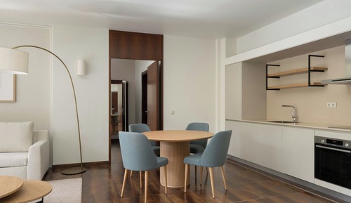 Suite, 2 habitaciones, no fumadores, vistas a la piscina (Balcony)