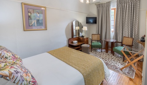 Habitación clásica con 2 camas individuales